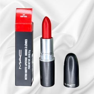 MAC RETRO MATTE LIPSTICK RUBY WOO 707